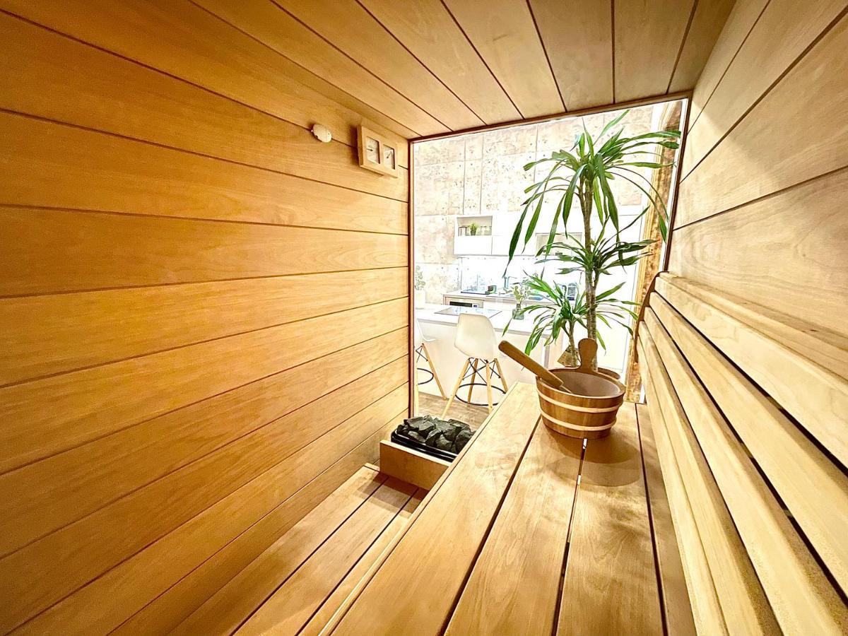 Dream Romance Residency - Finnish Sauna Budapest Bagian luar foto